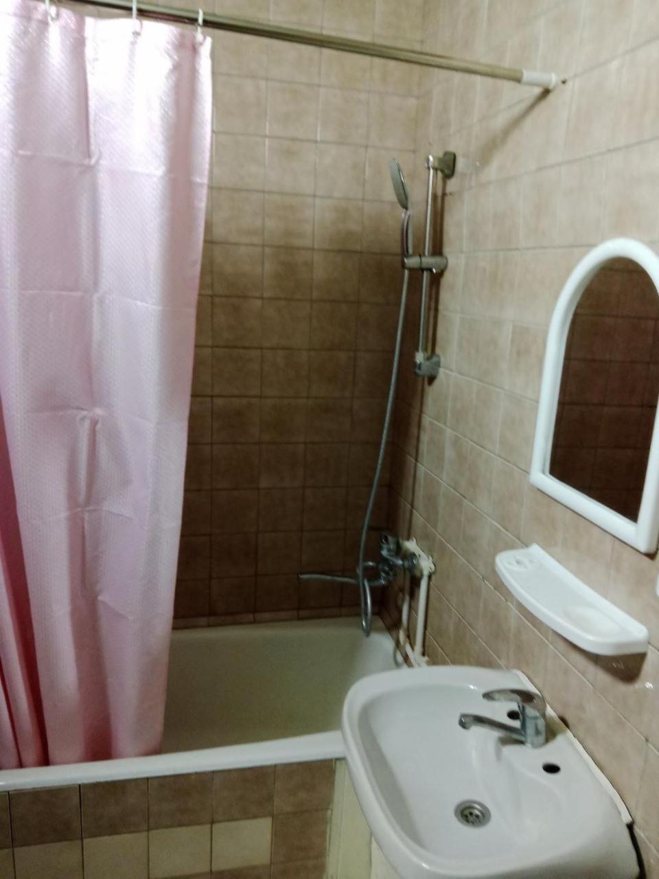 Markaz 6 Uy-122A Honadon-9 Tasjkent Exteriör bild